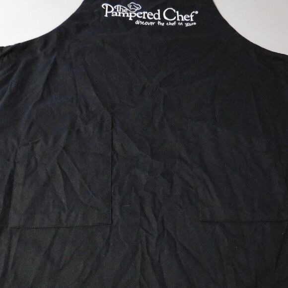 Pampered Chef Apron Black and White Polka Dot.  Brand Across Chest - Picture 4 of 8